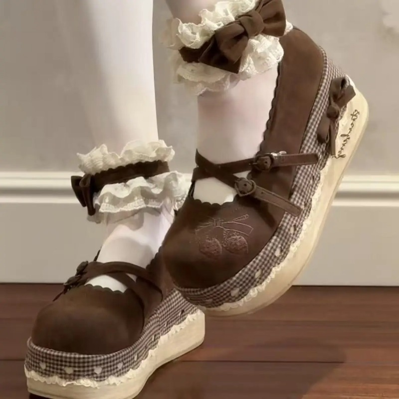 Туфли-лодочки Лолита на высоко – обзор и цена Embroidery Embellishments